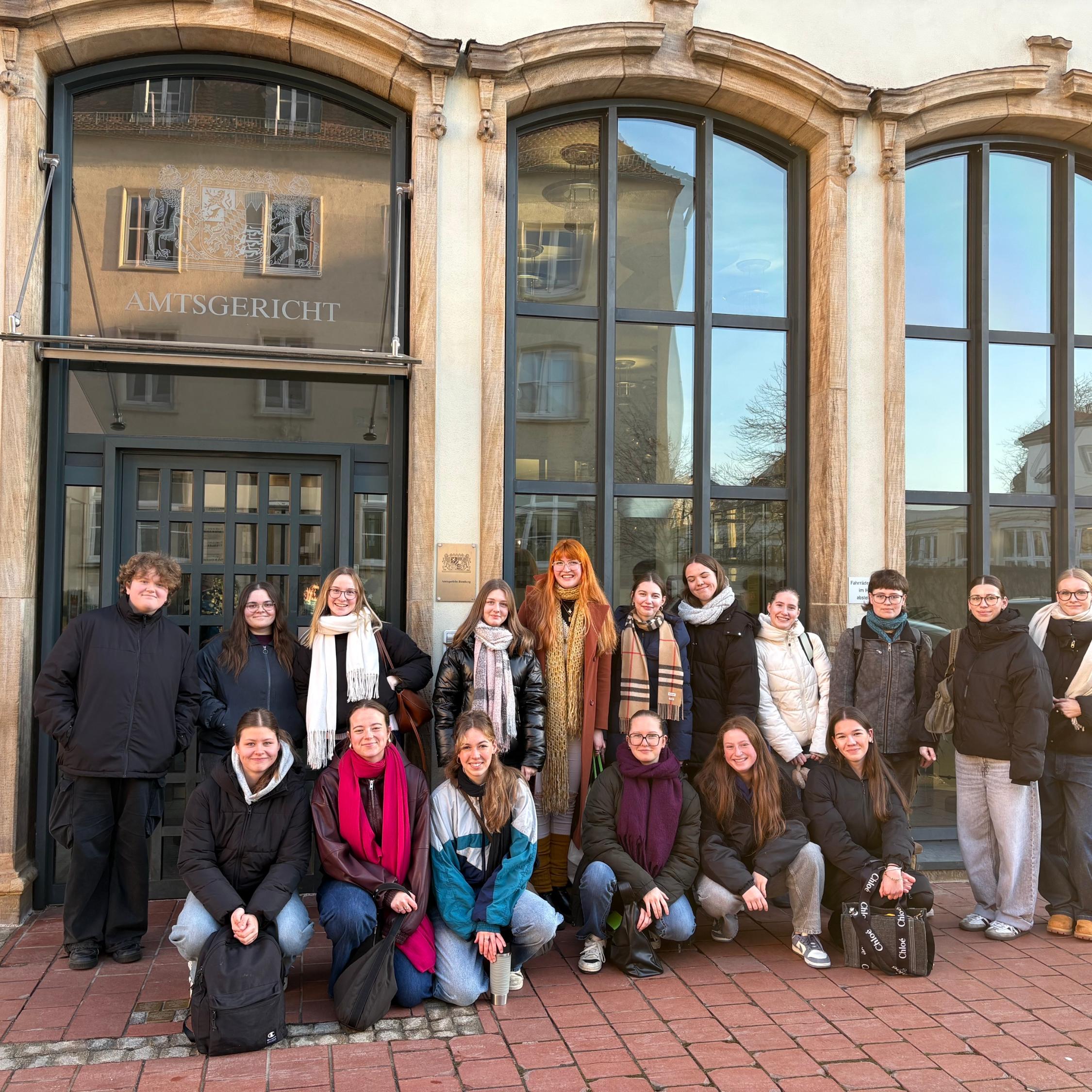 Besuch einer Gerichtsverhandlung